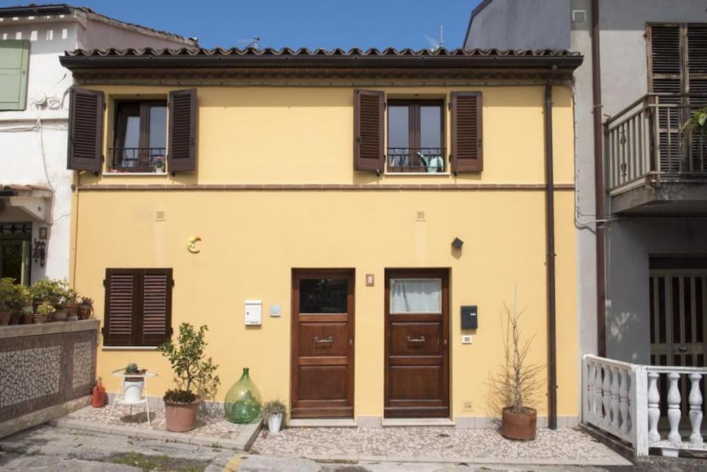 Ferienwohnung Grazioso Bilocale A 5 Minuti Da Numana Exterior foto